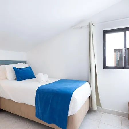 #197 Casa Gili 5br Family & Groups Holiday home Albufeira