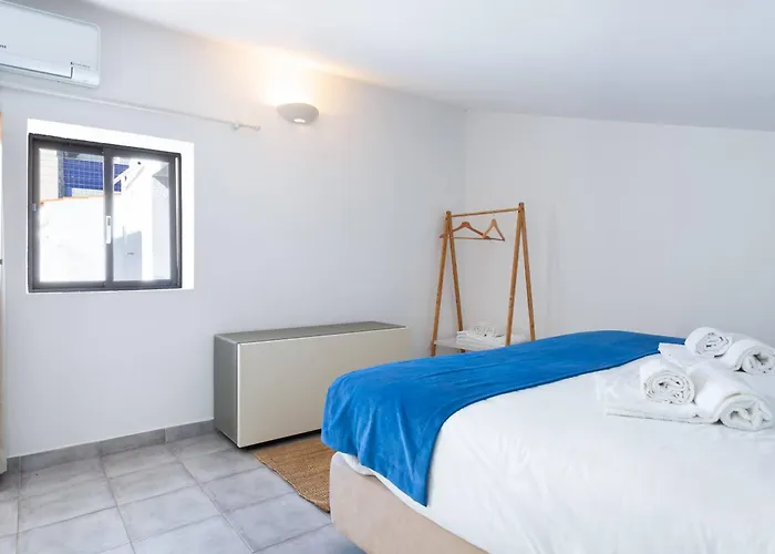 #197 Casa Gili 5br Family & Groups Holiday home Albufeira