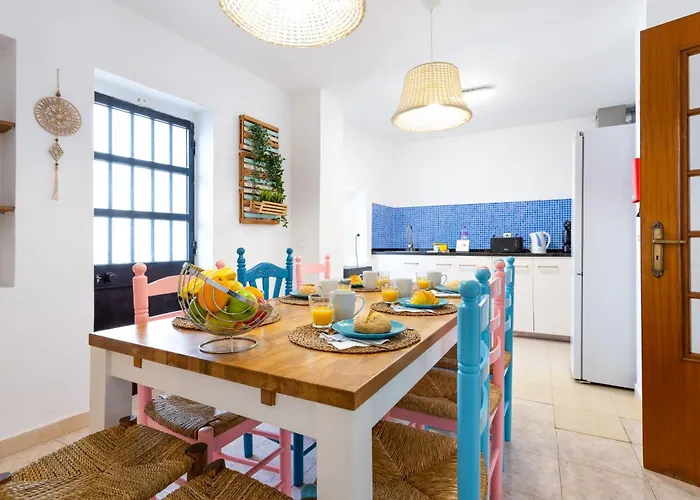 #197 Casa Gili 5br Family & Groups Albufeira