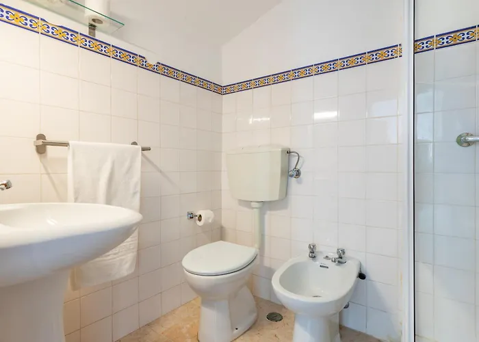 Holiday home #197 Casa Gili 5br Family & Groups Albufeira